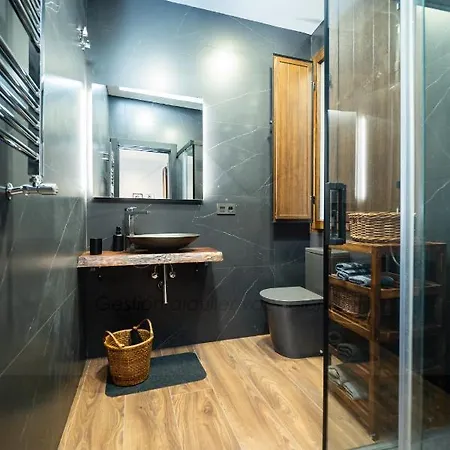 Noir Apartamento דירה
